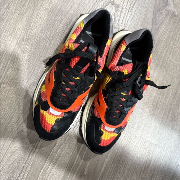 Valentino Garavani Other - Valentino Garavani Multicolor Camouflage Sneakers